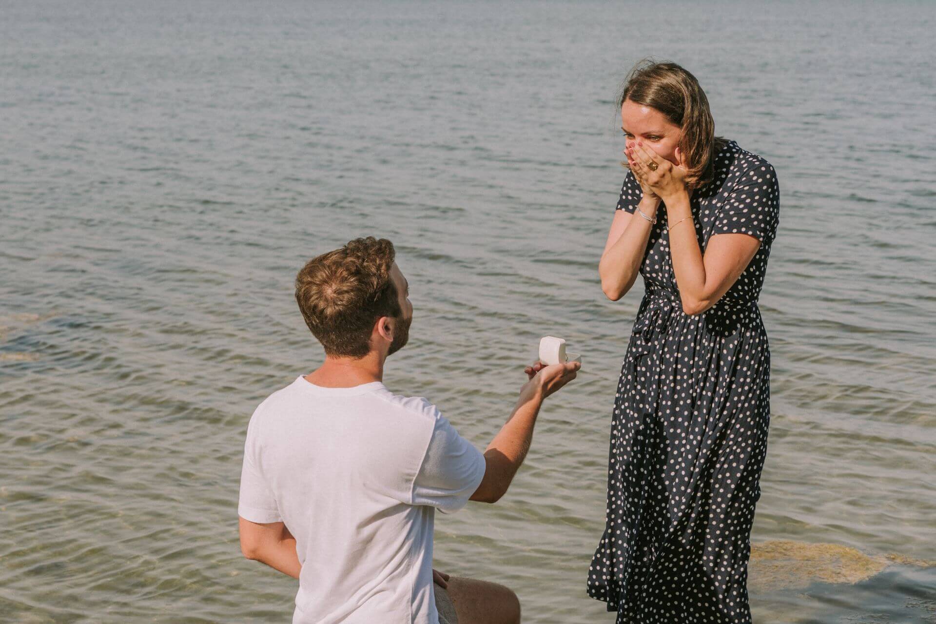 Moment romantique : demande en mariage surprise aux étangs de Villeneuve-lès-Maguelone